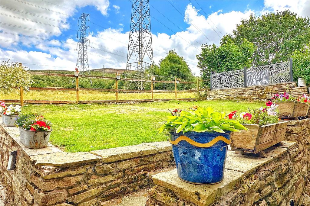 Property photo 3 of 46 Rear Garden