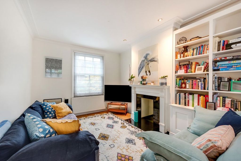 Property photo 2 of 7