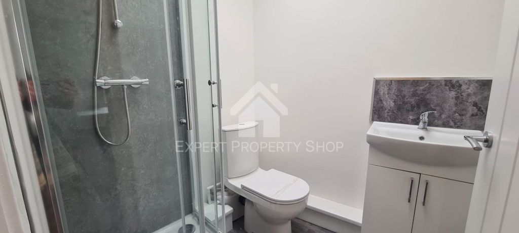 Property photo 2 of 2