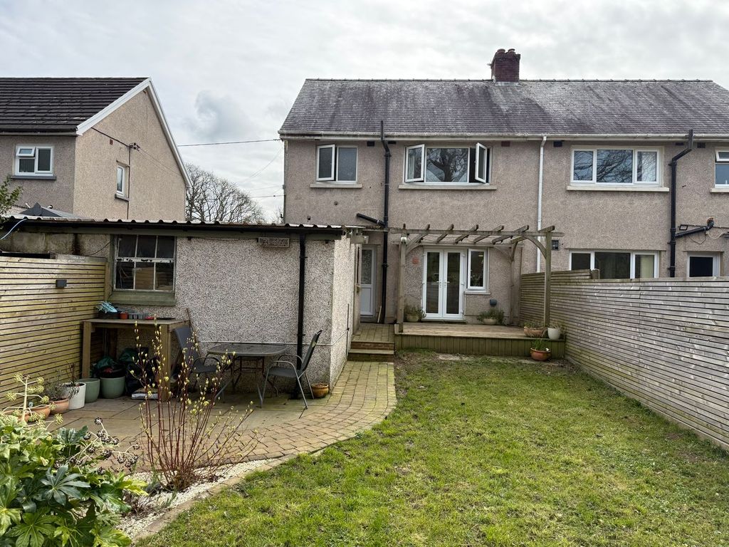 Property photo 1 of 27