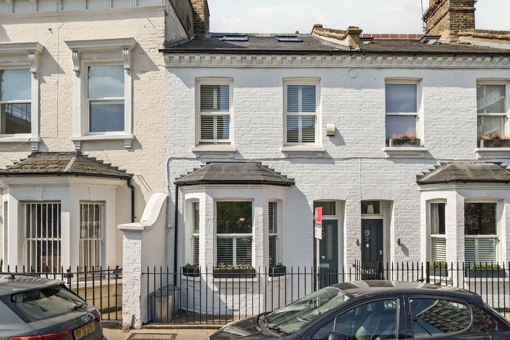 Property photo 2 of 17 Picture No. 04