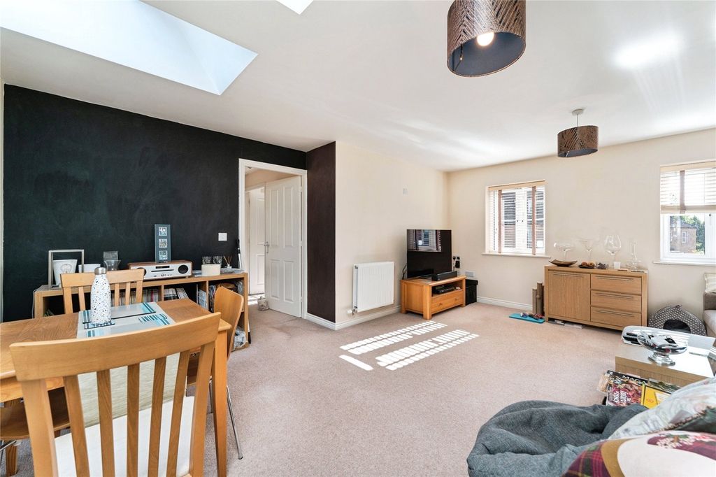 Property photo 3 of 13 Picture No. 27