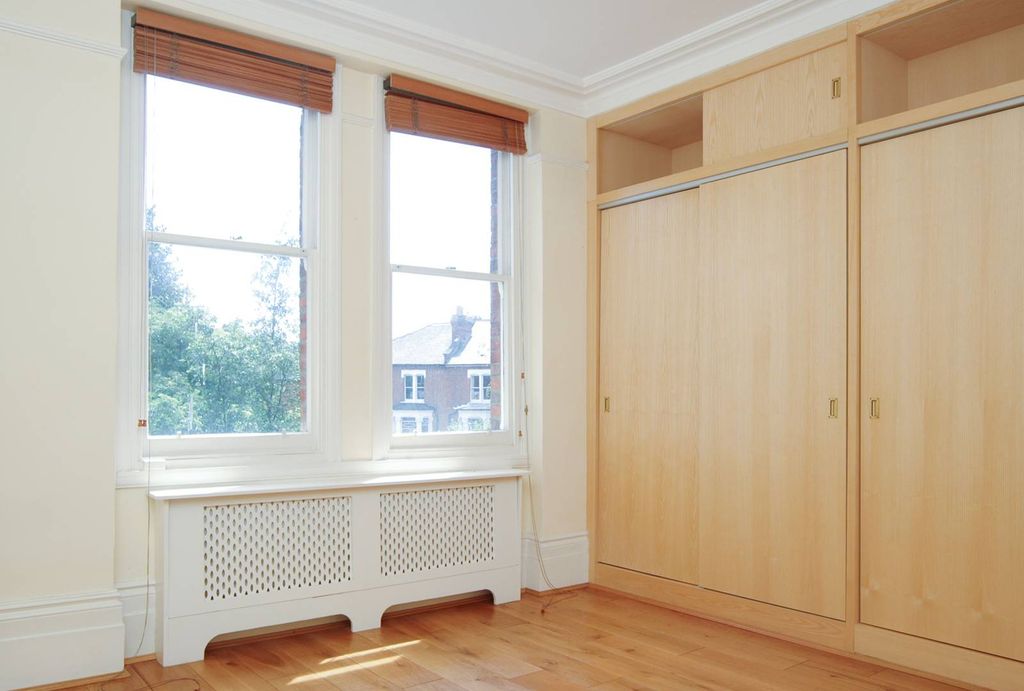 Property photo 3 of 5