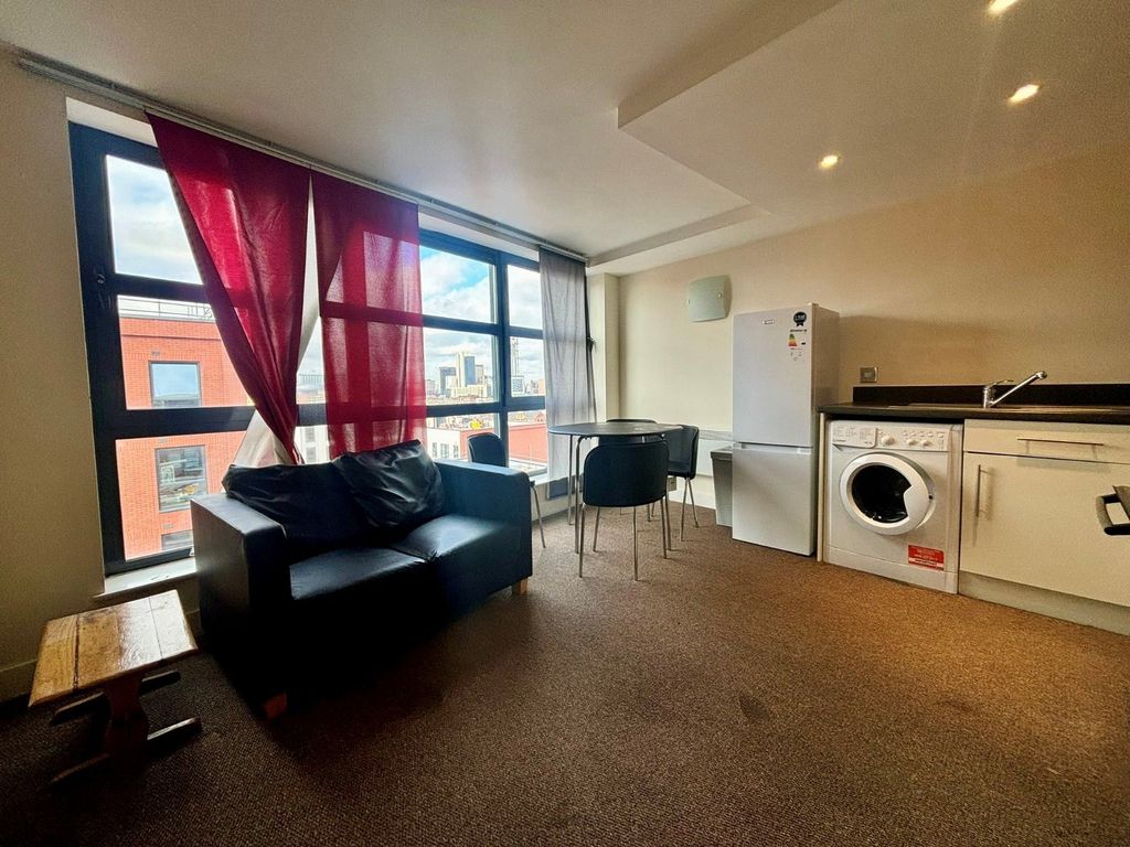 Property photo 3 of 5 Picture No. 13