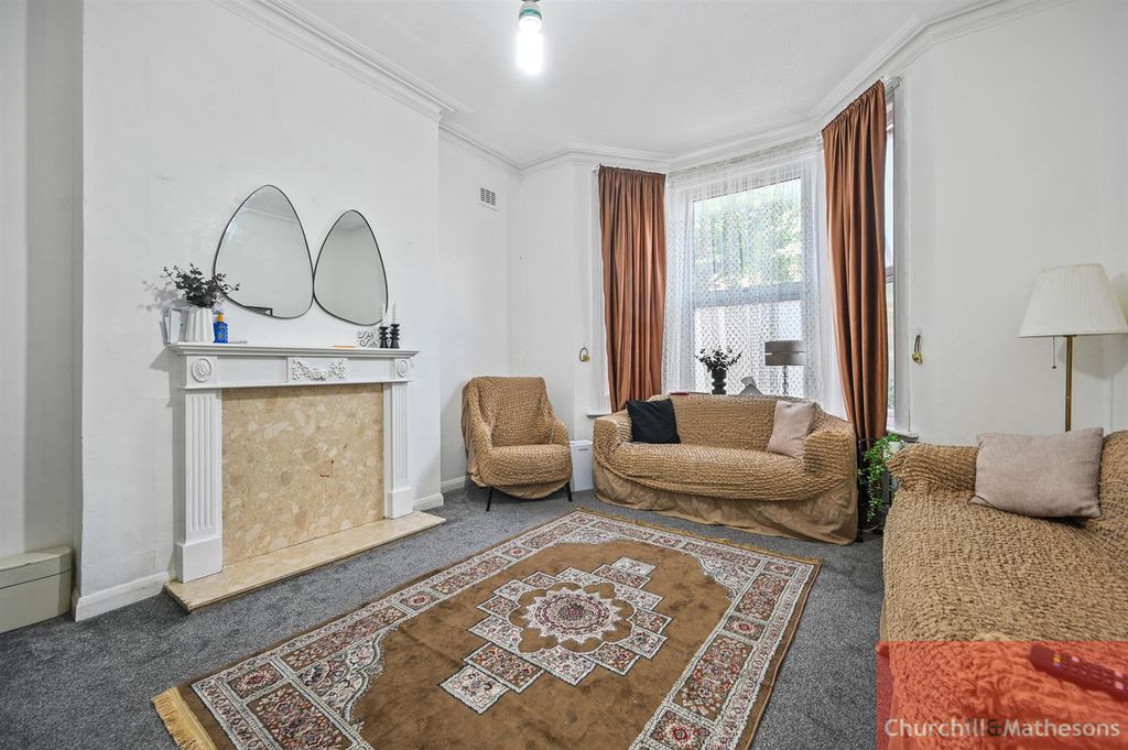 Property photo 3 of 9 A (8).Jpg