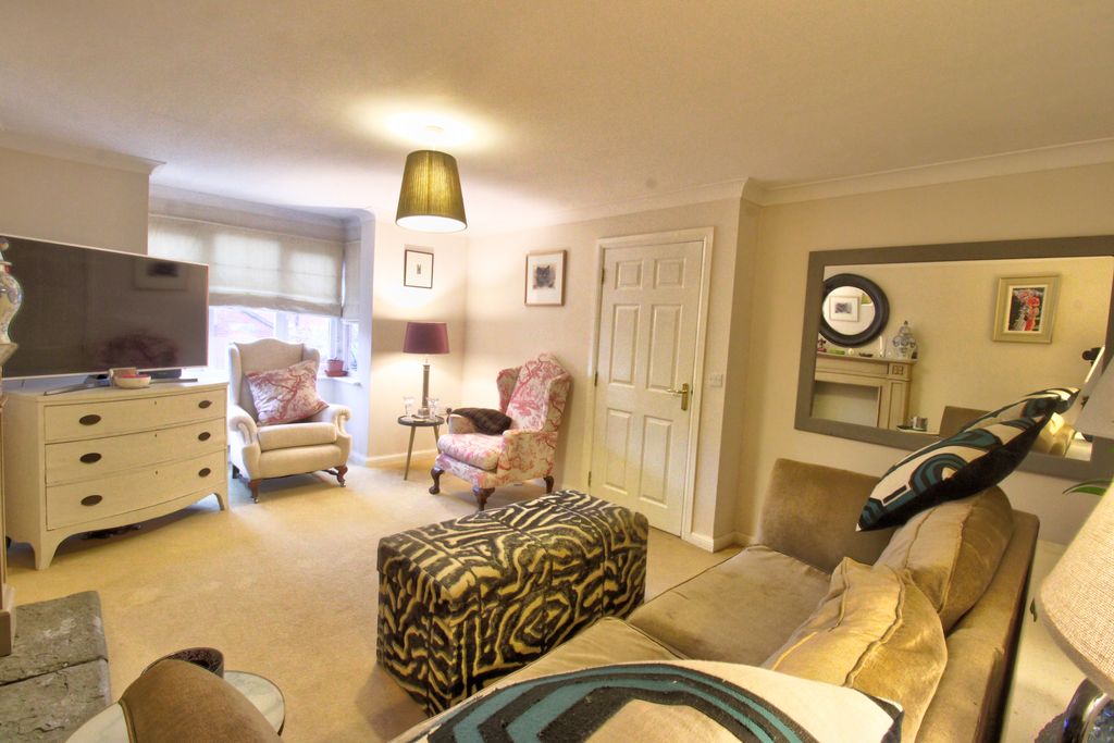 Property photo 2 of 48 Img_5932_3_4