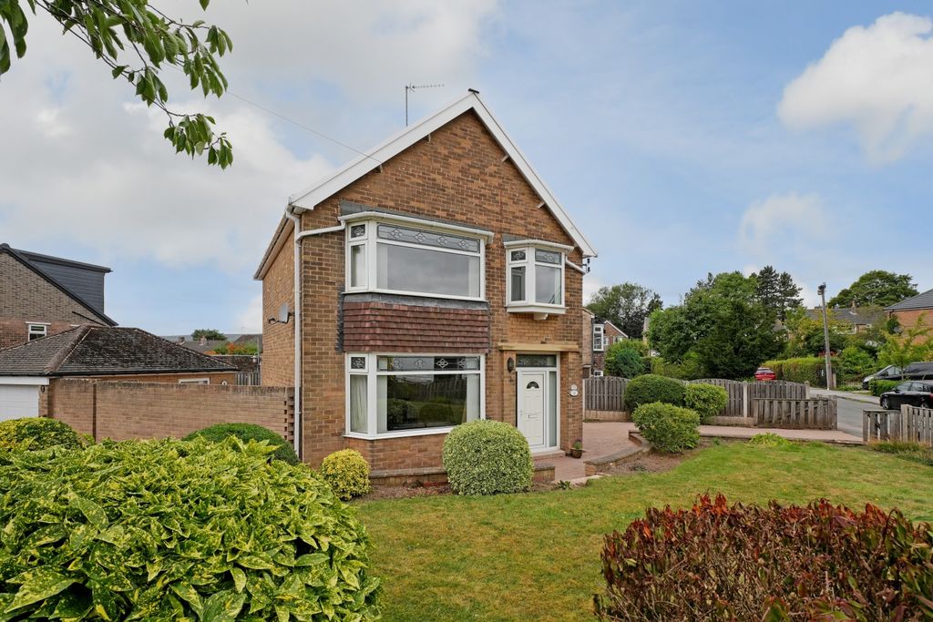 Property photo 1 of 25 External