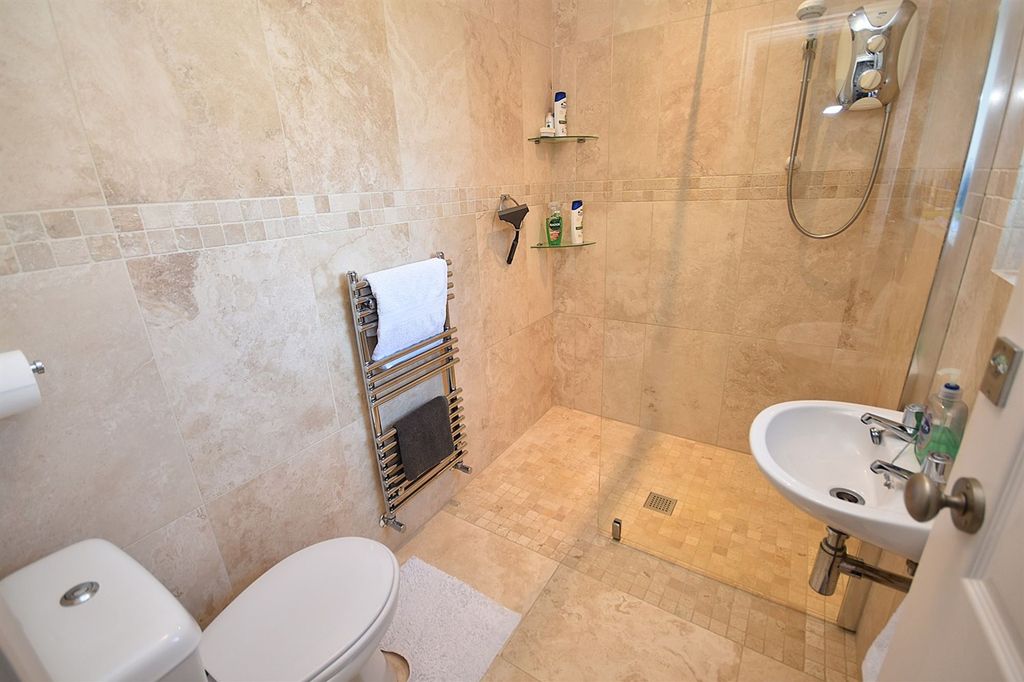 Additional image 10 of 4 bed detached house for salePine Close, Macclesfield SK10