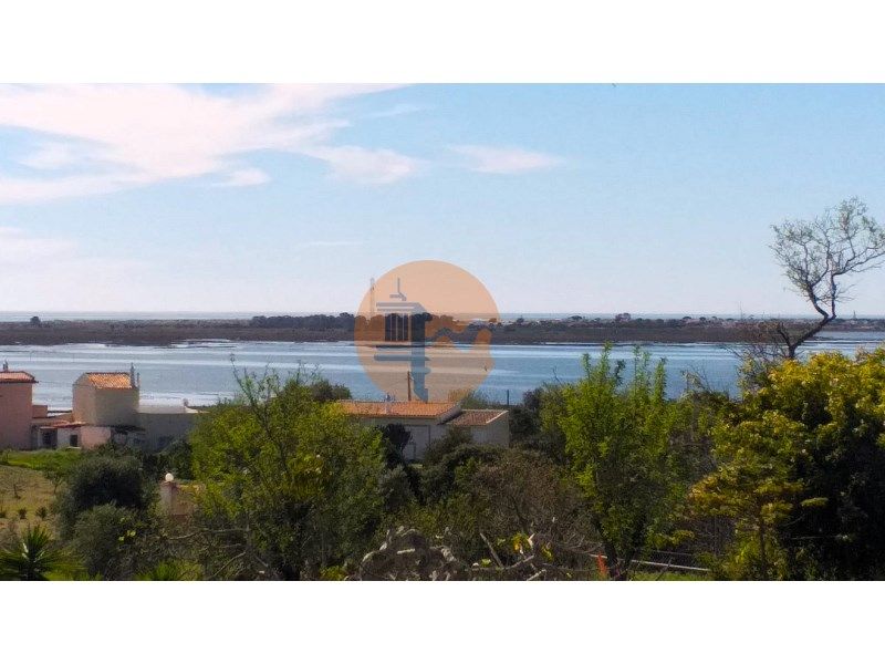 Property photo 3 of 41