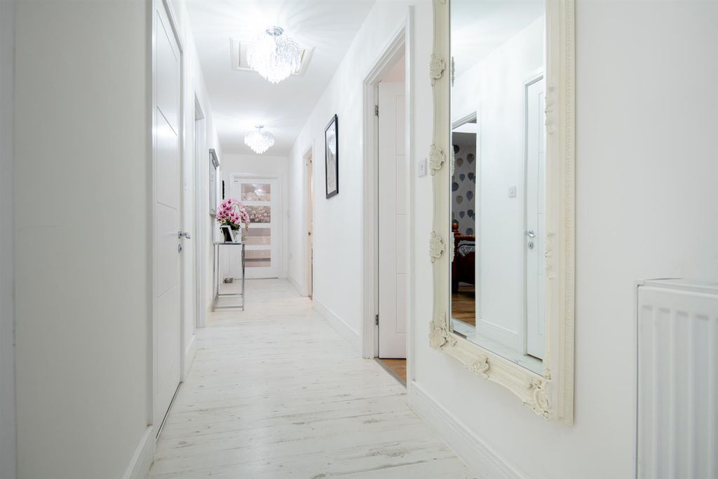 Property photo 3 of 22 Dsc_4918.Jpg