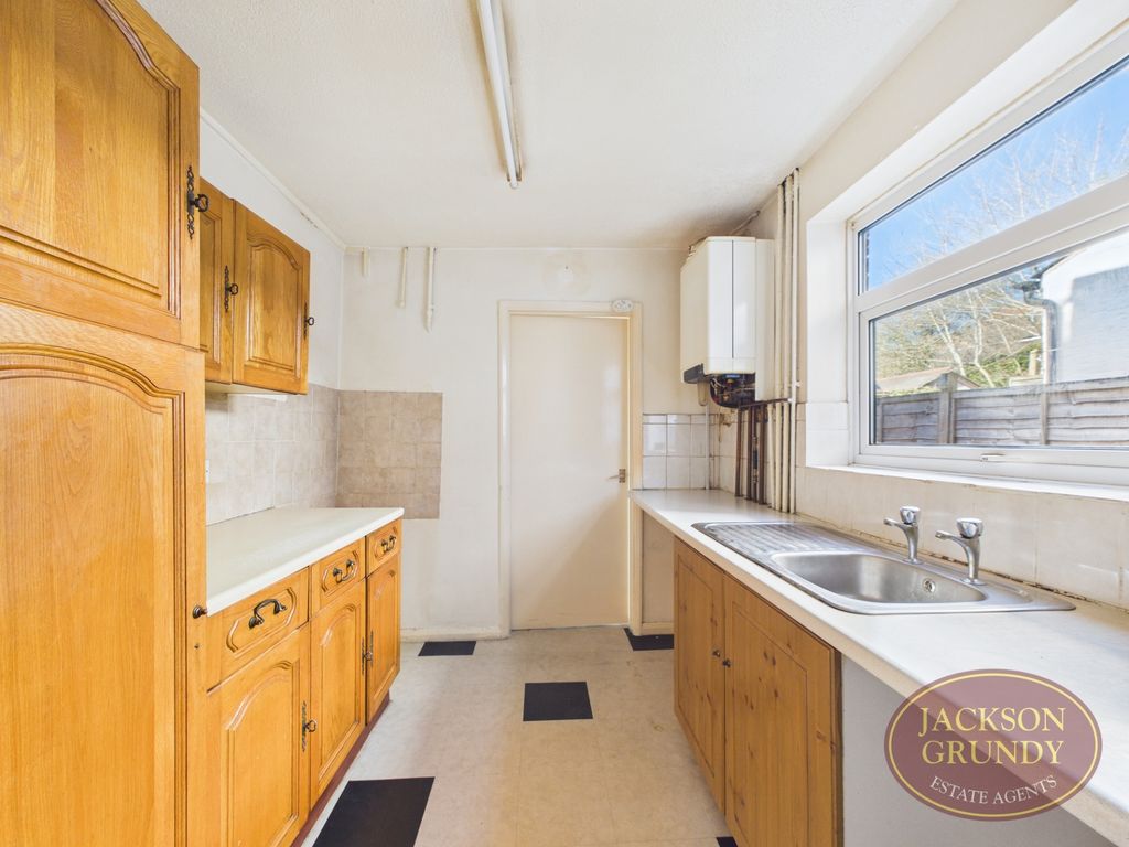 Property photo 2 of 18 Garfield Street