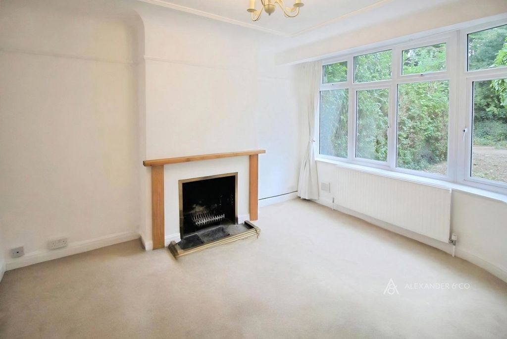 Property photo 2 of 8 Living Room