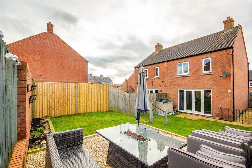 Property photo 2 of 25 1-3696.Jpg