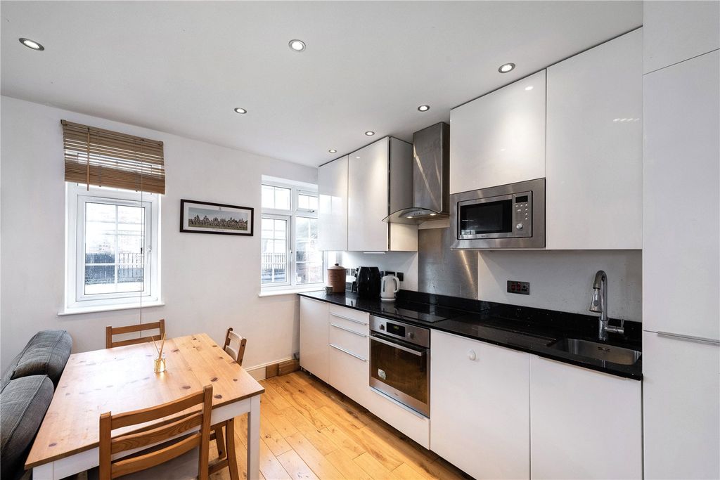 Property photo 3 of 13 Picture No. 07