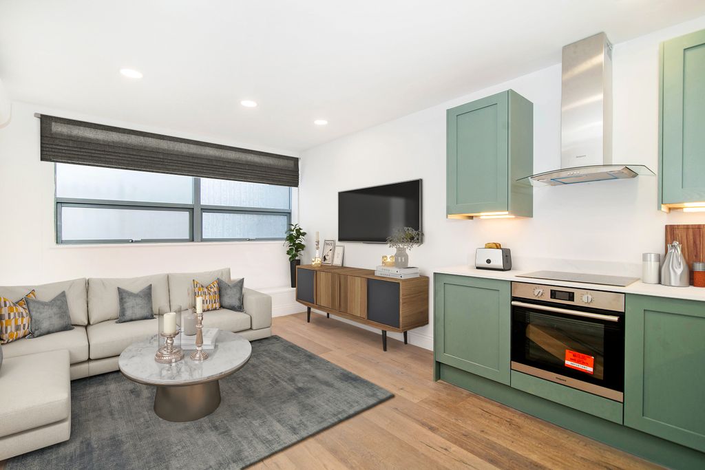 Property photo 1 of 9