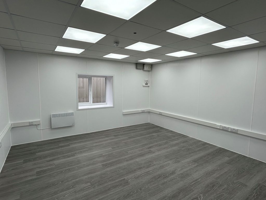 Property photo 3 of 3