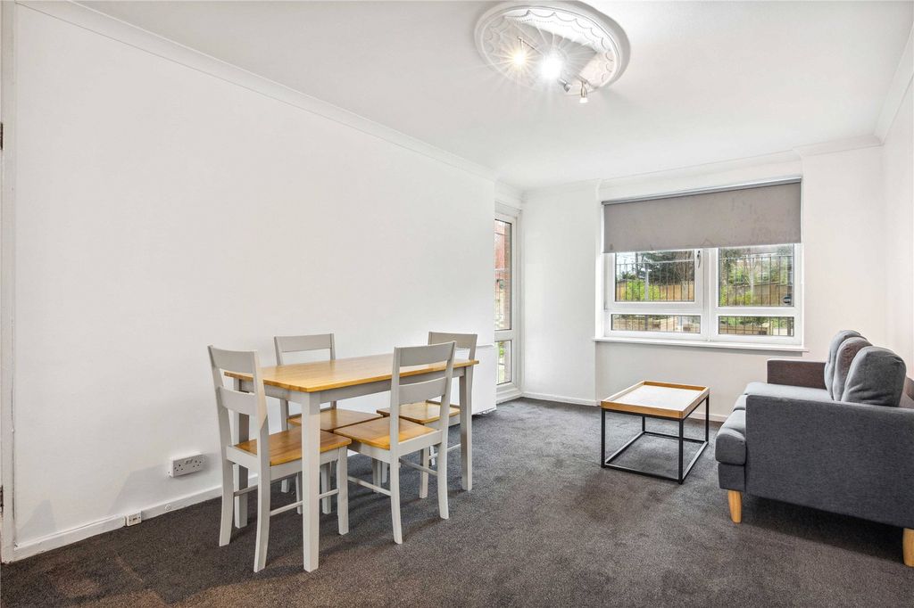 Property photo 3 of 8 Picture No. 03