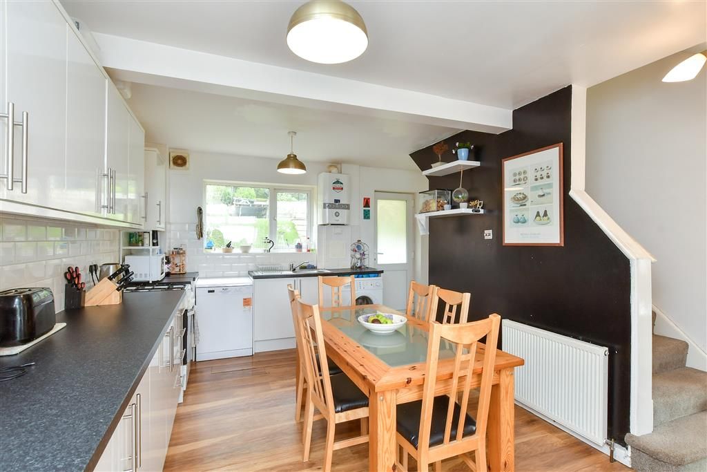 Property photo 3 of 15 Kitchen
