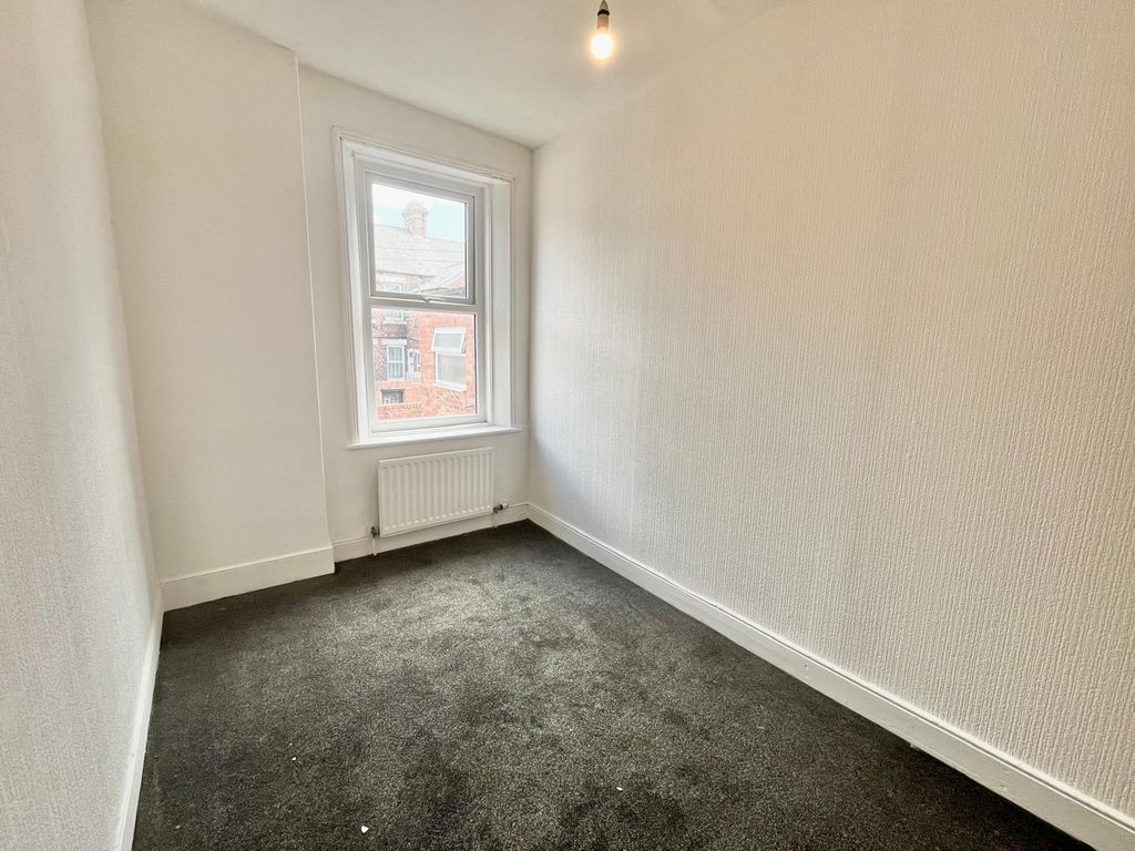 Property photo 2 of 13 Gallery