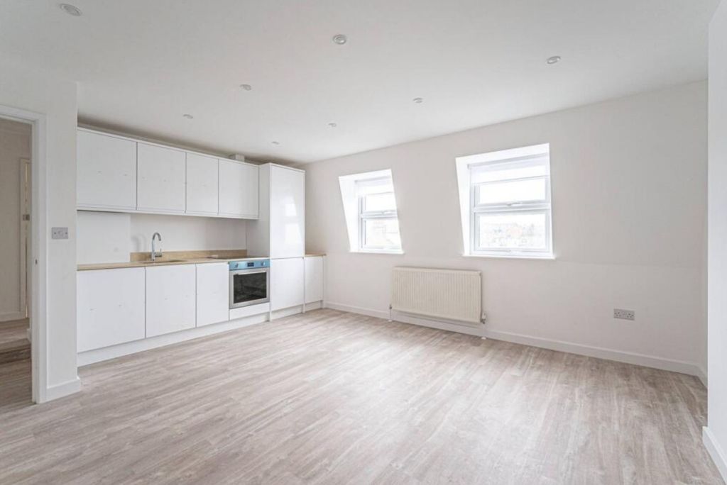 Property photo 1 of 6 4285860
