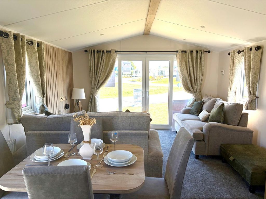 Property photo 3 of 7 Willerby Malton Special 2026 Car0065239 139247581.Jpeg