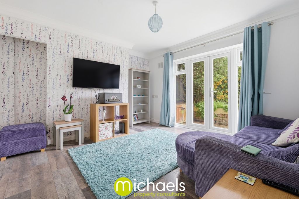 Property photo 3 of 16