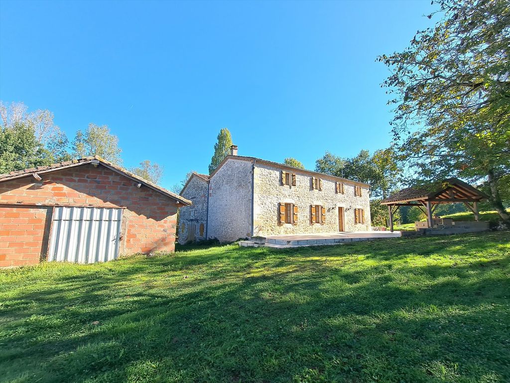 Property photo 1 of 25 Beautiful Secluded Stone Property With Development Potential