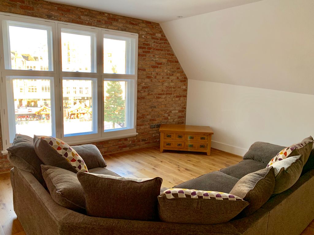 Property photo 2 of 8