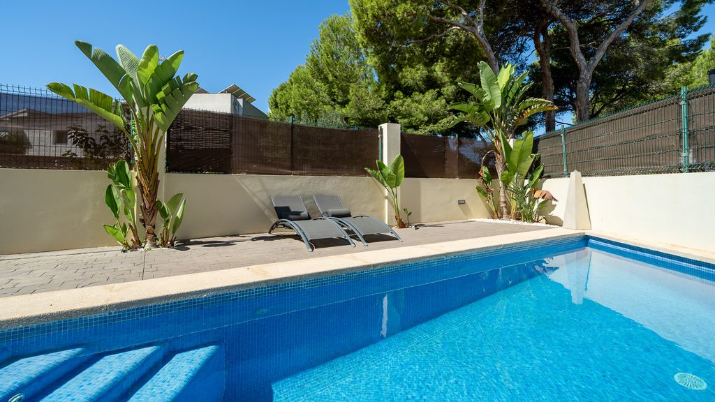 Property photo 1 of 16 El Toro-15.Jpg