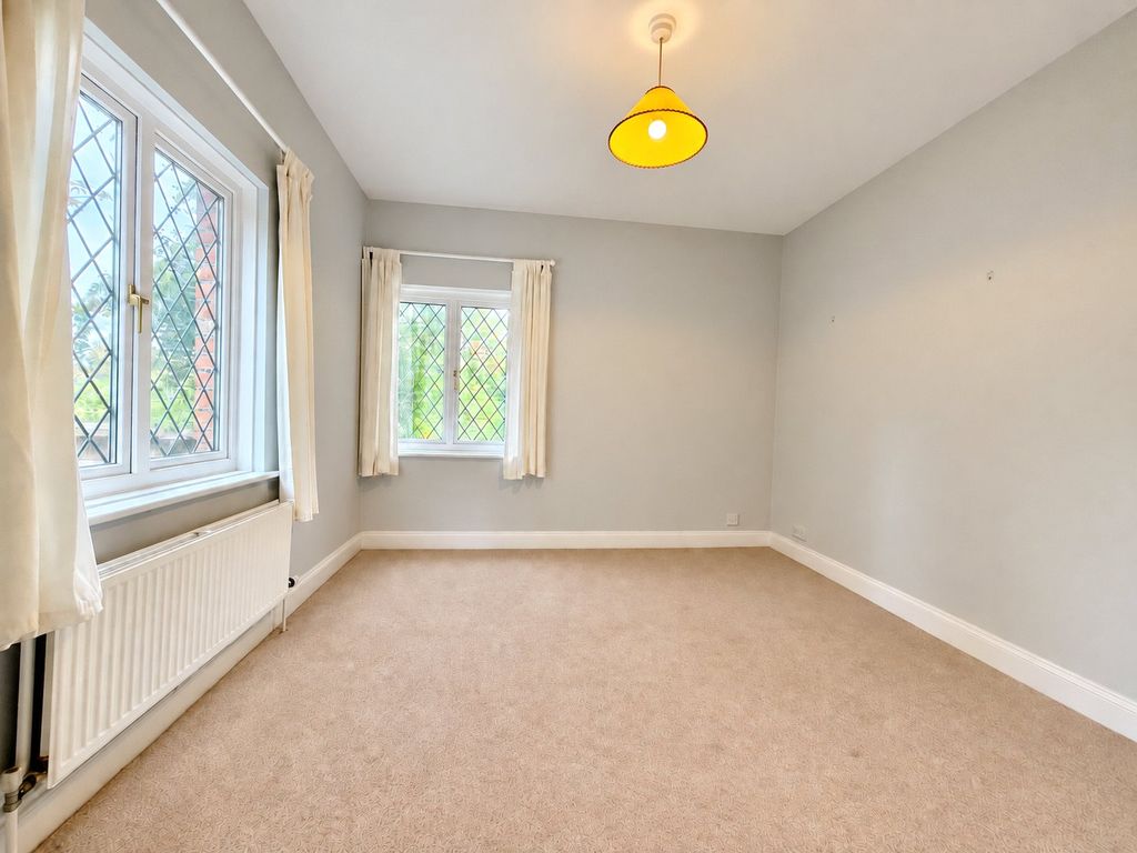 Property photo 2 of 9 Picture No. 26