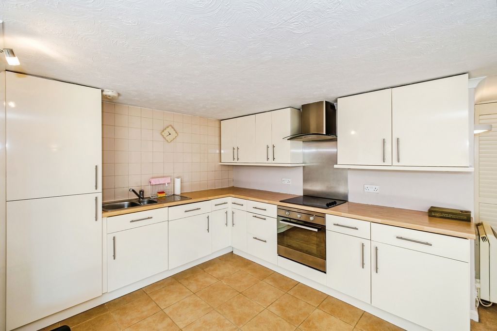 Property photo 2 of 13 Pbox-Img.Jpg