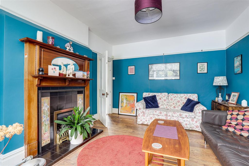 Property photo 3 of 20 Img_9704-Img_9708.Jpg