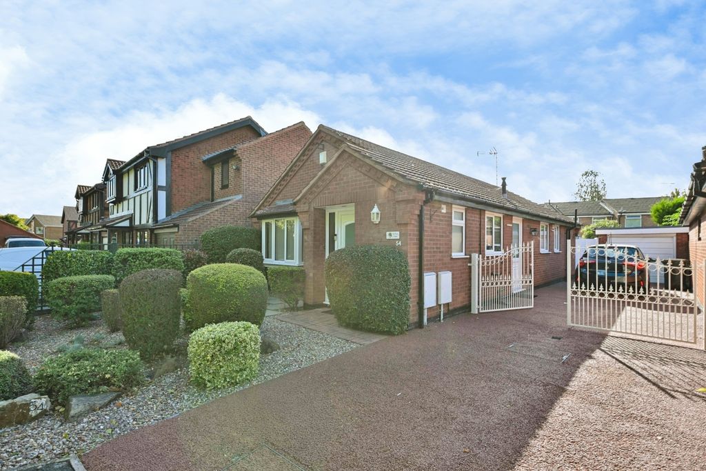 Property photo 1 of 28 Pbox-Img.Jpg