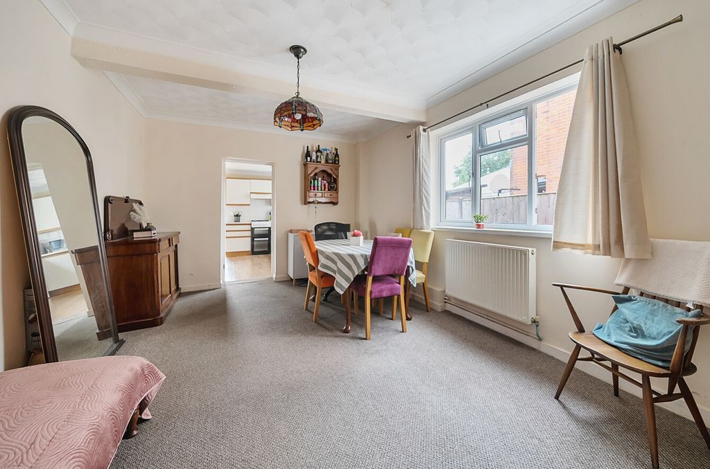 Property photo 3 of 11 1340879-22-68A452...
