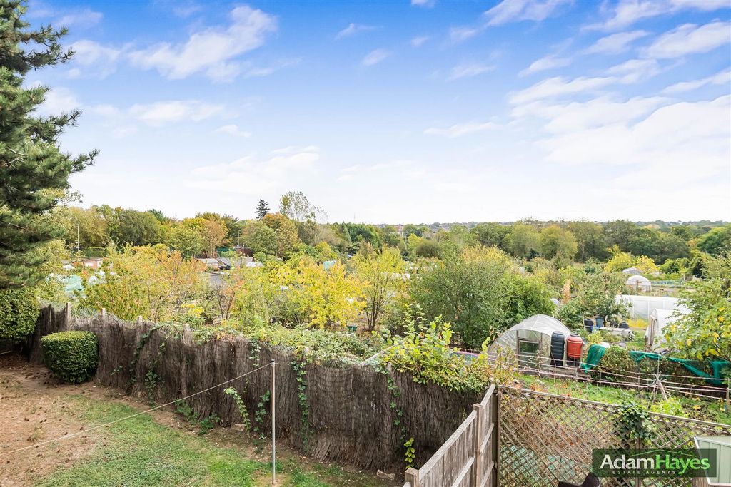 Property photo 2 of 12 2_95190_Watermarked.Jpg