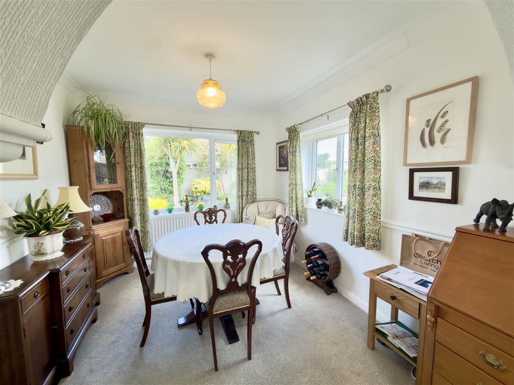 Property photo 3 of 17 Img_1622.Jpeg