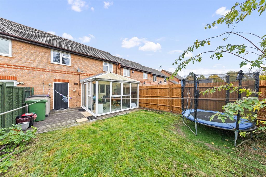 Property photo 2 of 19 23Greensidehillweb06.Jpg