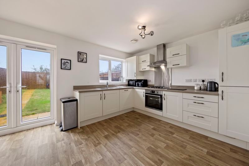 Property photo 3 of 23 Kitchen