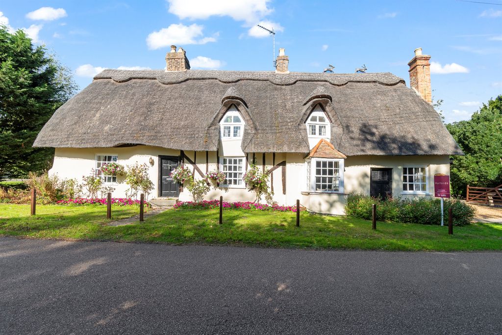 Property photo 1 of 24