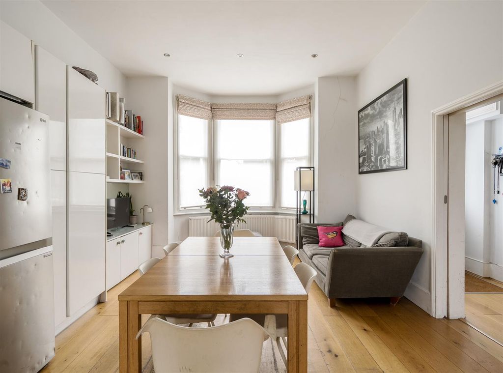 Property photo 2 of 20 18299781 (6).Jpg