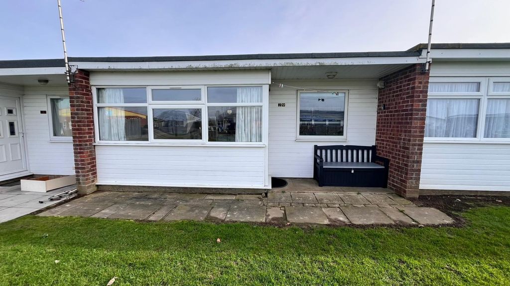 Property photo 1 of 10 Front View