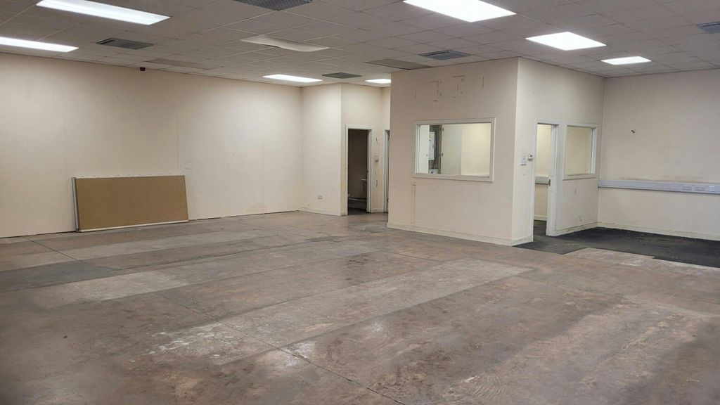 Property photo 2 of 6 Image 2