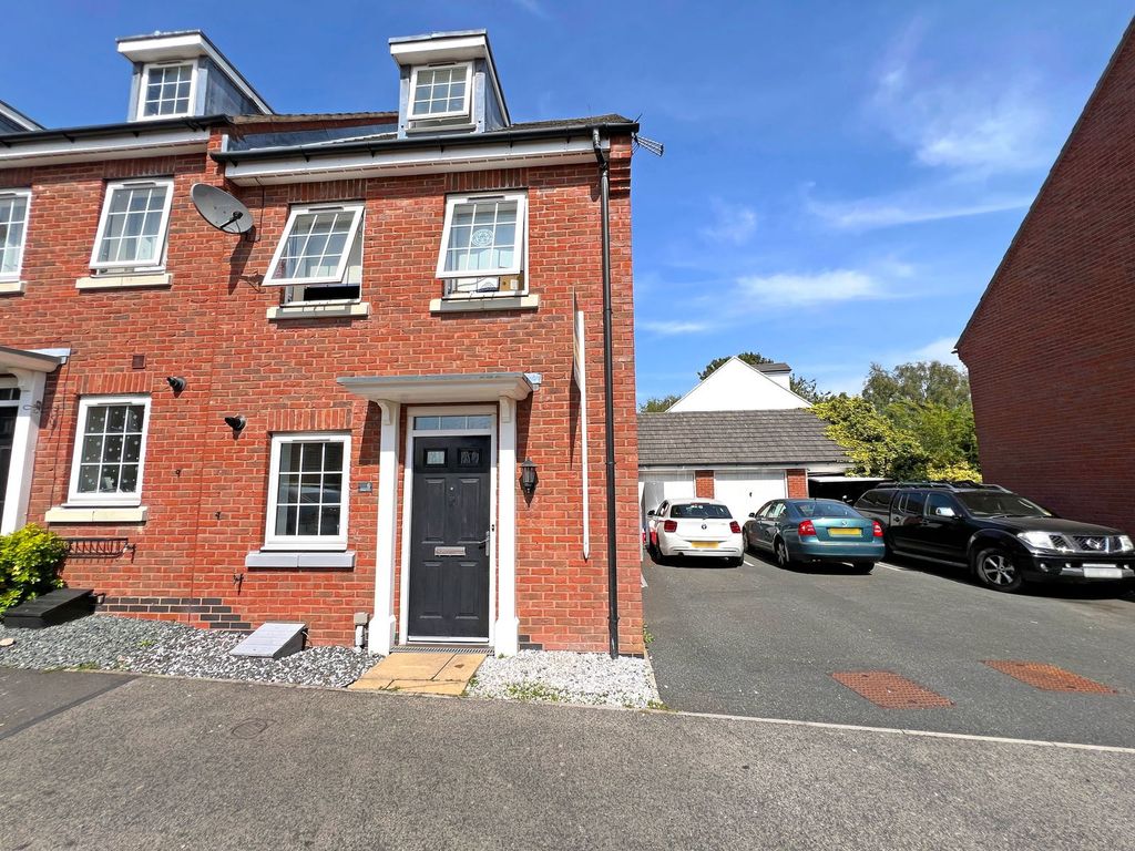 Property photo 1 of 20