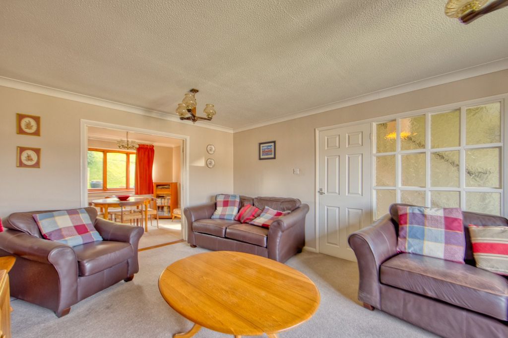 Property photo 2 of 14 Picture 2