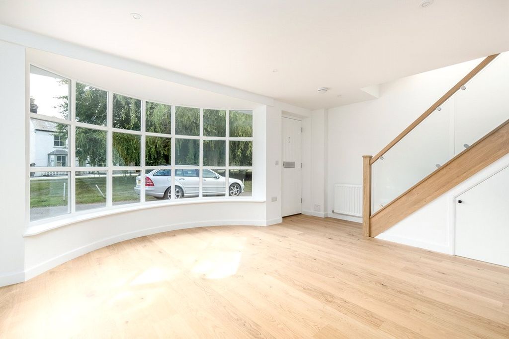 Property photo 2 of 11 Picture No. 02