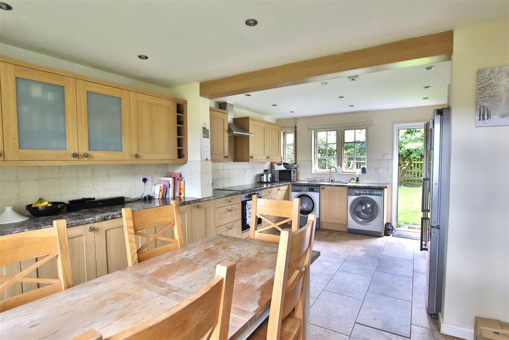 Property photo 2 of 13 Img_3681.Jpg