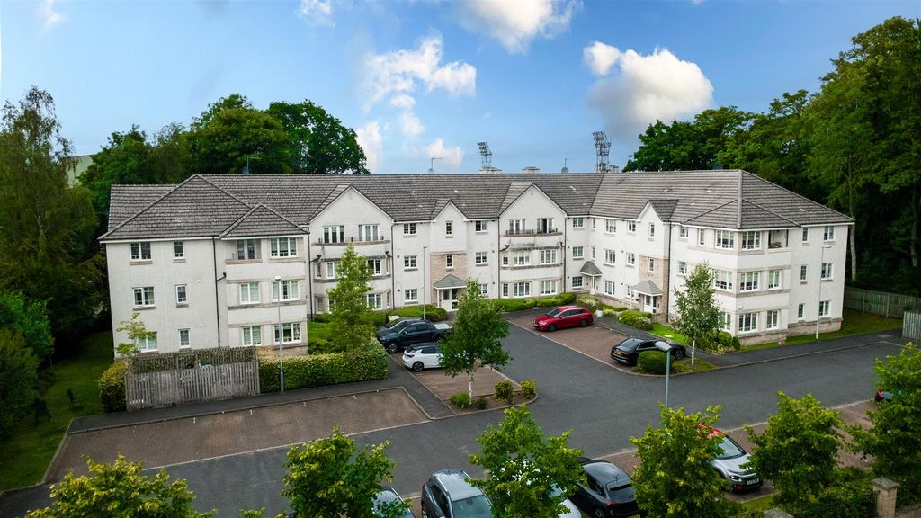 Property photo 2 of 16 External.3.Jpg