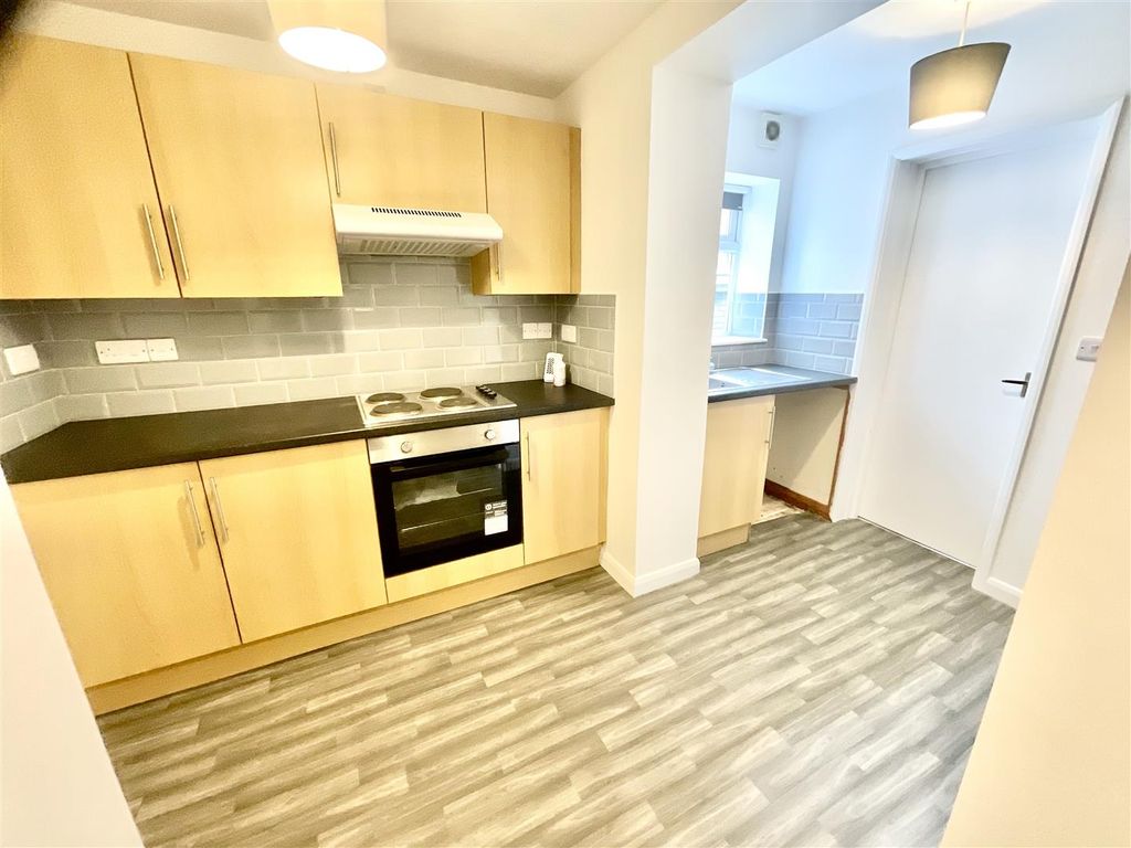 Property photo 2 of 9 D04A7F0A-6450-4296-Bc9F-3B2E900Cae36.Jpeg
