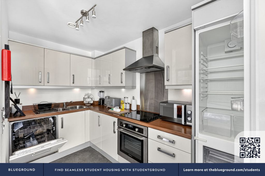 Additional image 6 of 2 bed flat to rentCentral Milton Keynes MK9
