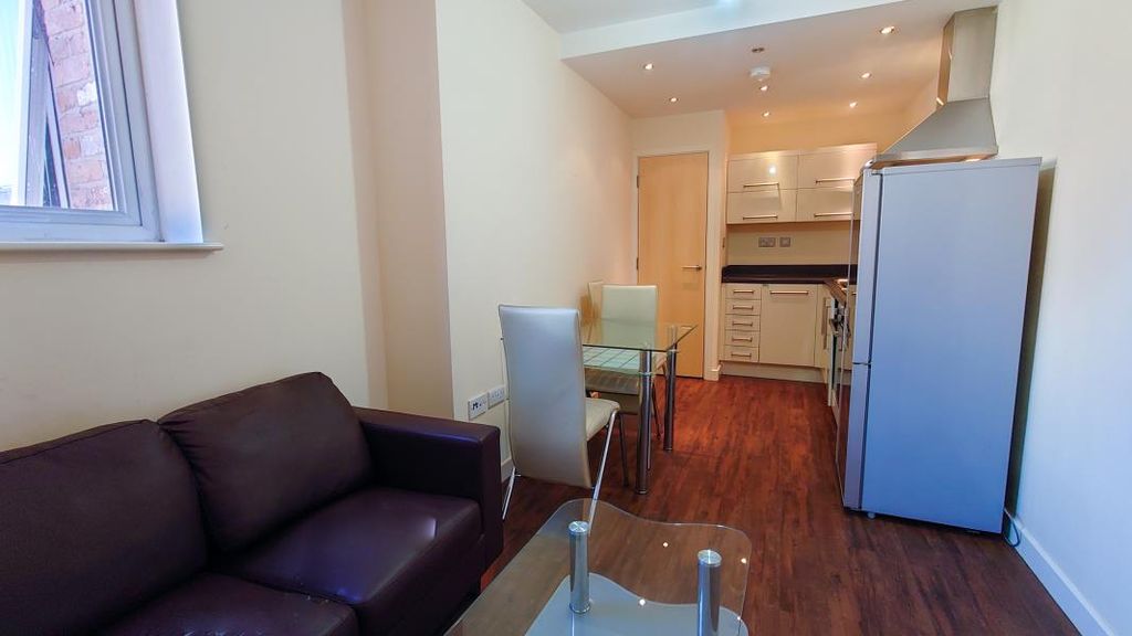 Property photo 2 of 5